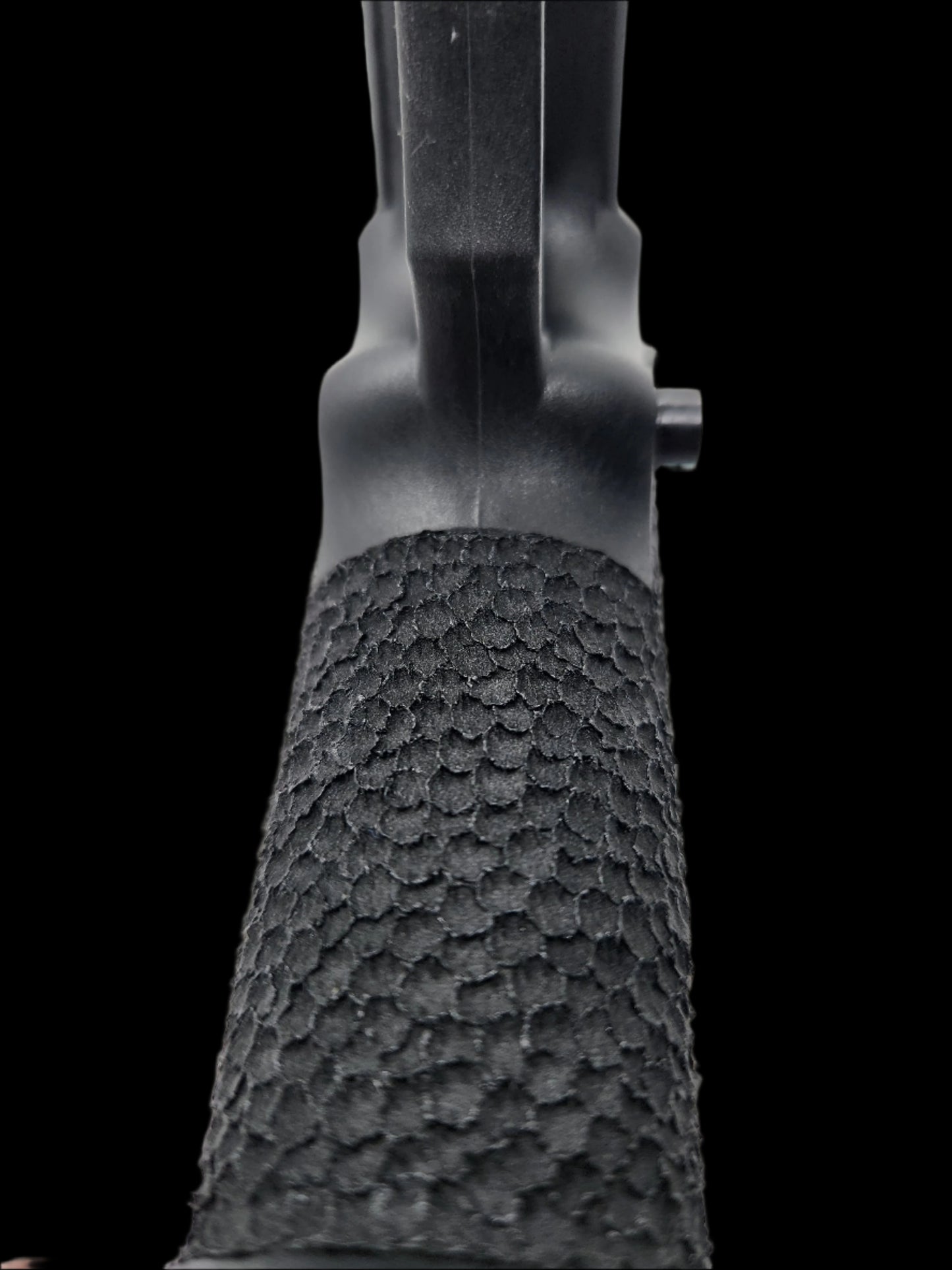 Bul Armory 2011 - Grip Stippling