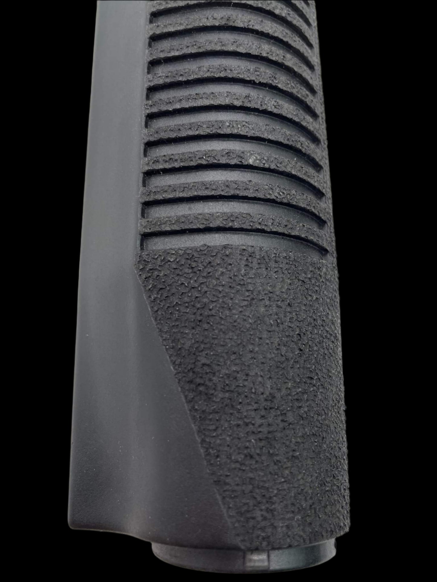 Benelli M4 - Forearm Stippling