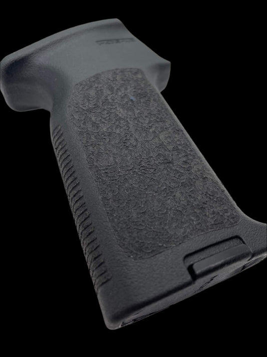 Polymer Grip - Stippling