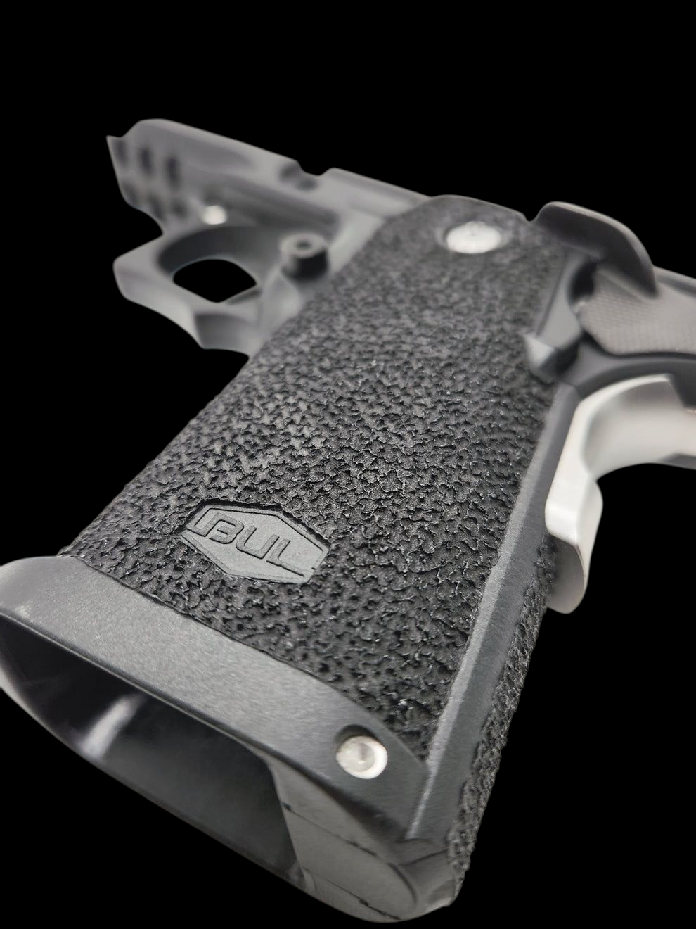Bul Armory 2011 - Grip Stippling